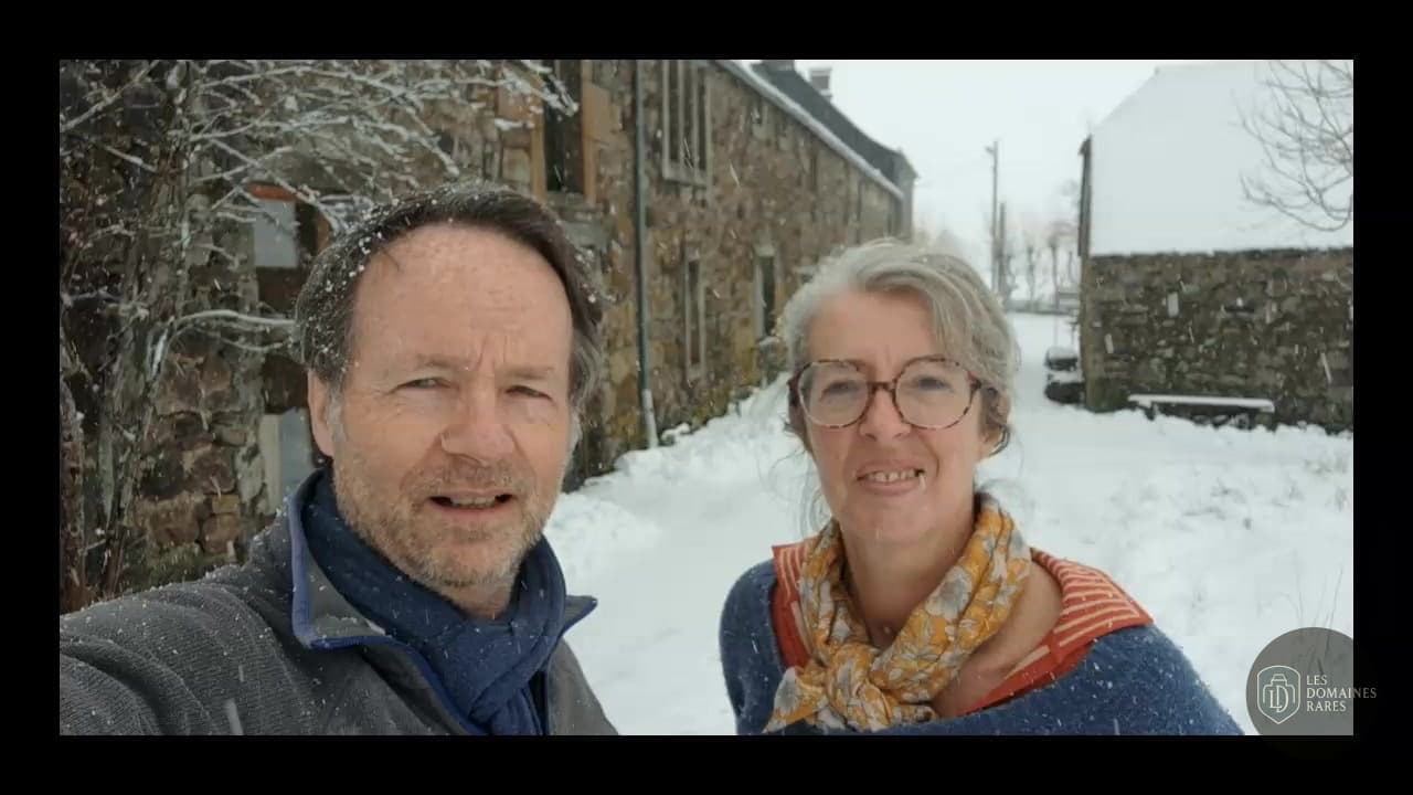 Vue extérieure du lieu La Boudio à Lavigerie en Auvergne-Rhône-Alpes