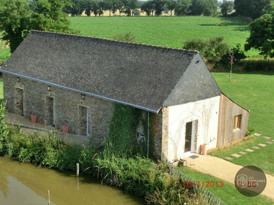 Vue extérieure du lieu La Brochellerie en Pays de la Loire