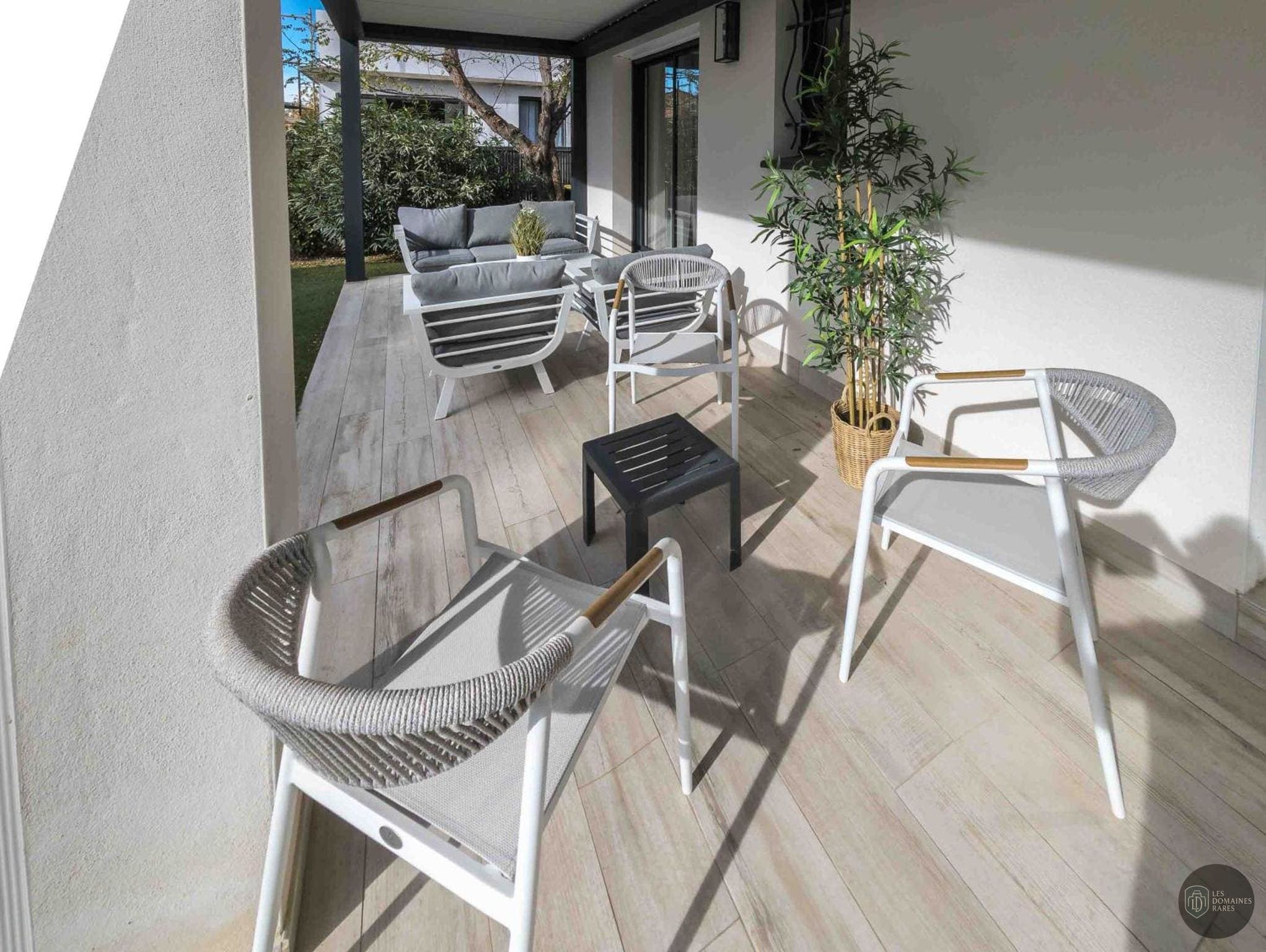 La Cabane du Mimbeau — Extérieur