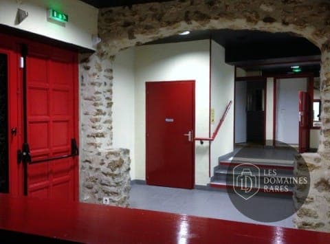 Espace intérieur du lieu La Cadine en Île-de-France