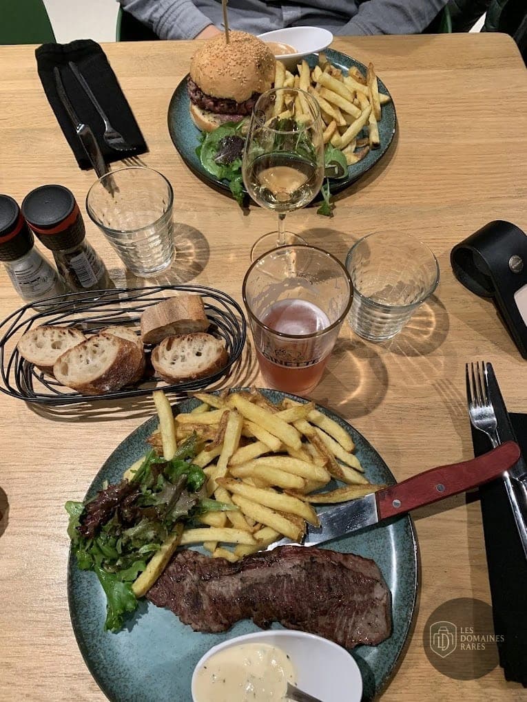 Restaurant du lieu La Cave des Saveurs en Nouvelle-Aquitaine