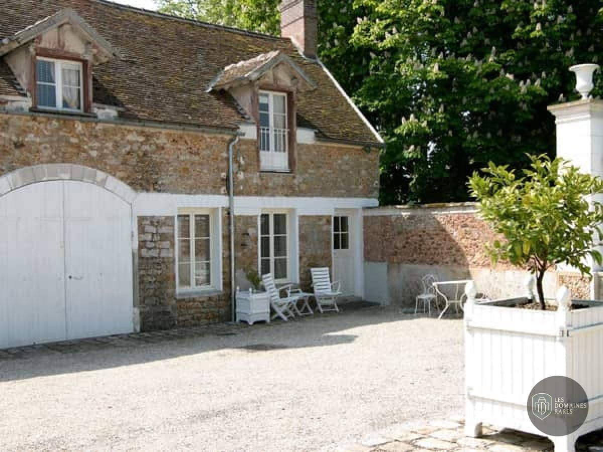 Vue extérieure du lieu La Chalotterie en Île-de-France