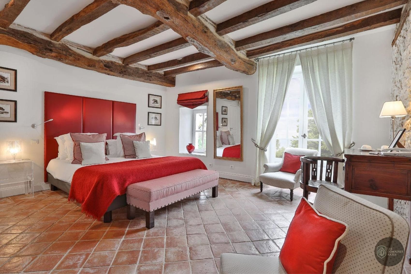 Chambre du lieu La Chartreuse du Bignac en Nouvelle-Aquitaine - séminaire saint-nexans, france