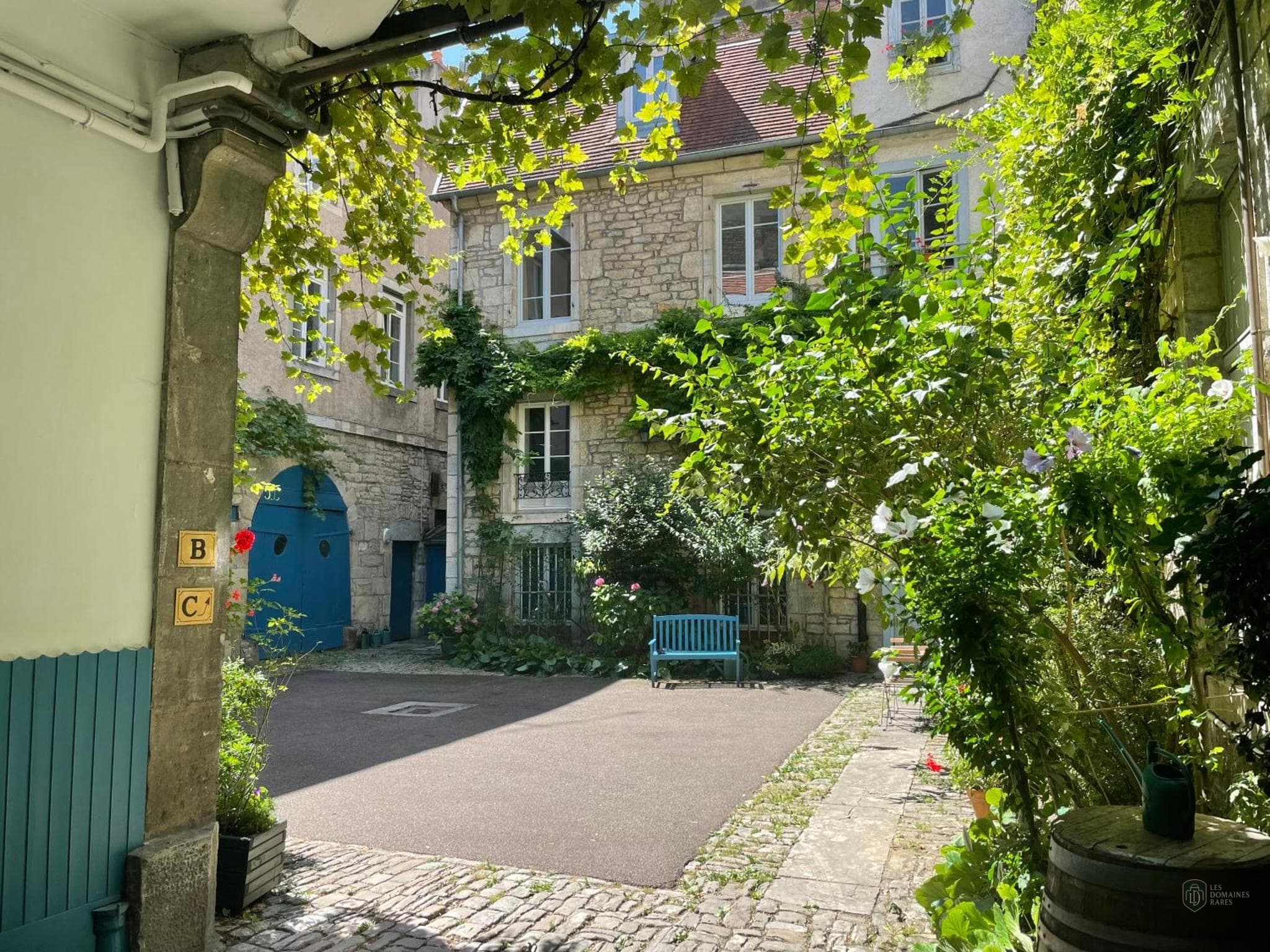La Citadelle Besançon — Autres