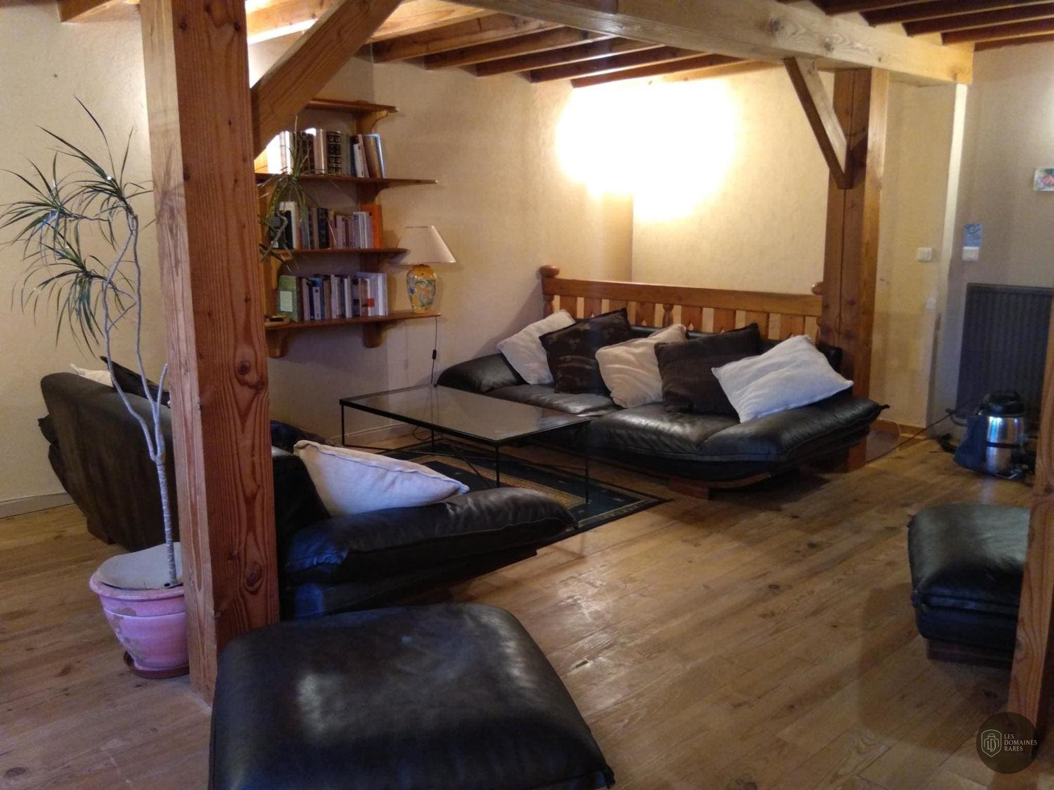 Espace intérieur du lieu La Claire Fontaine en Hauts-de-France