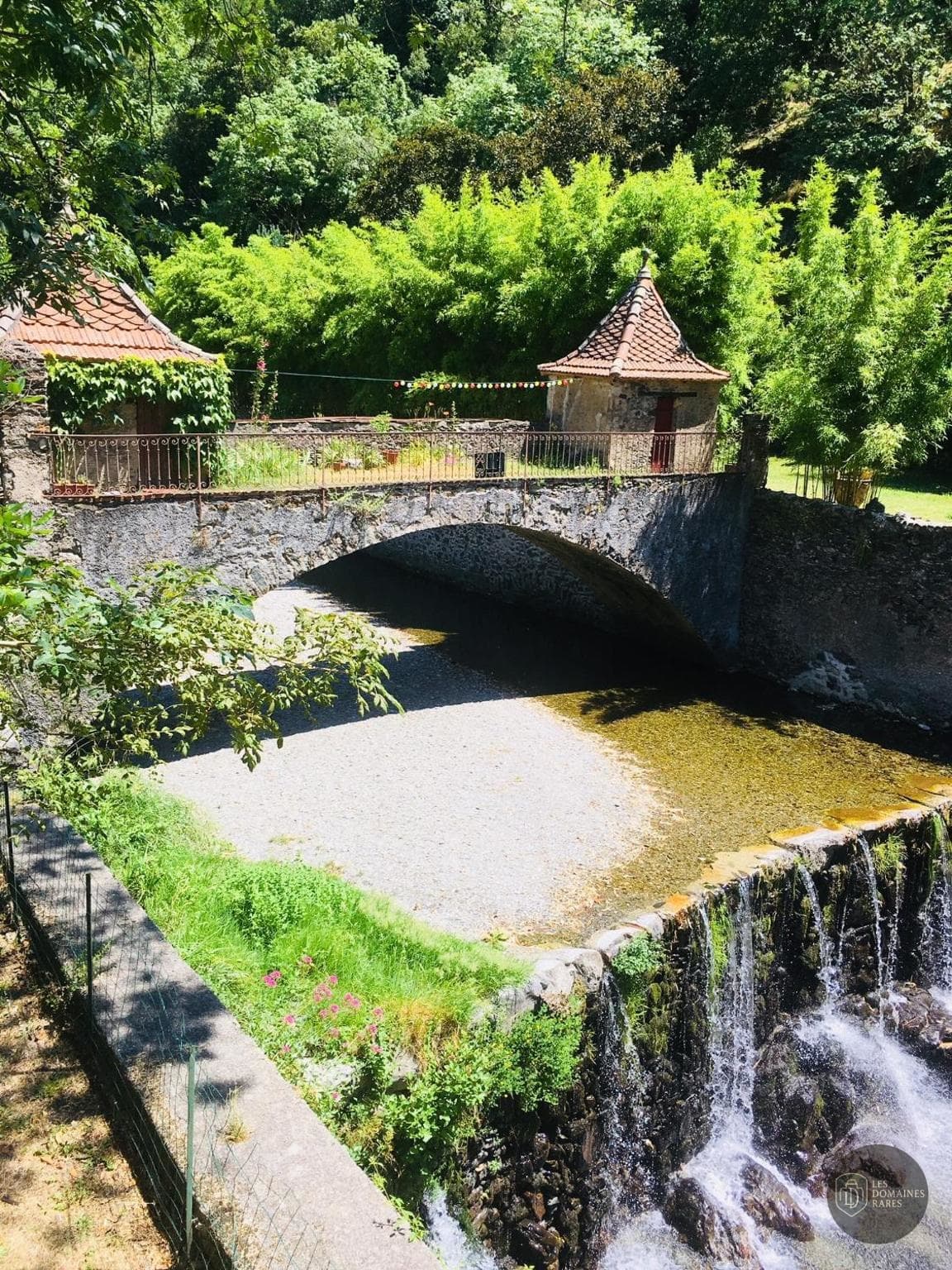 Vue extérieure du gîte La Coconnière à Valleraugue en Occitanie