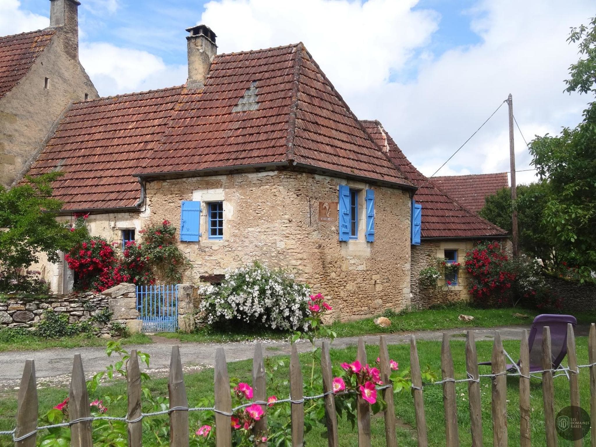 La Colo and Co — Extérieur