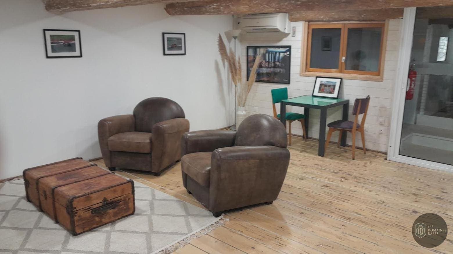 Espace intérieur du lieu La Commanderie à Dole en Bourgogne-Franche-Comté