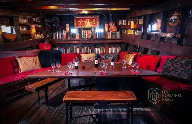 Restaurant du lieu La Dame de Canton à Paris en Île-de-France