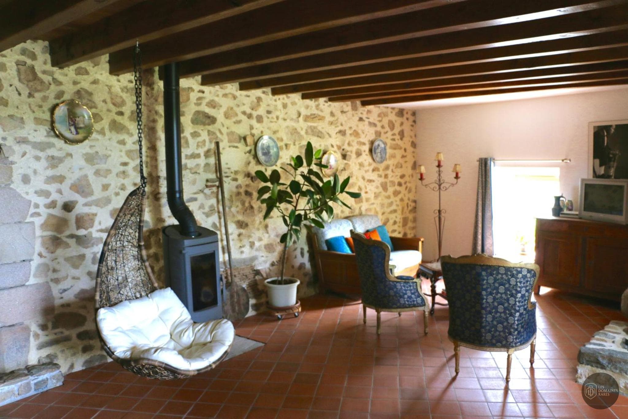 Espace intérieur du lieu La Divine Fromagerie en Grand Est