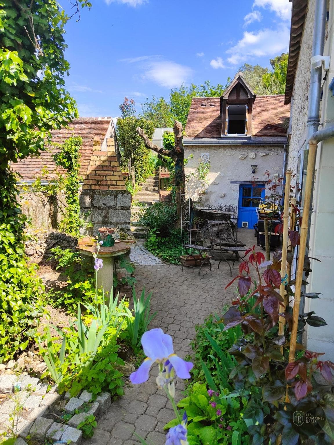 La Ferme Bleue — Extérieur