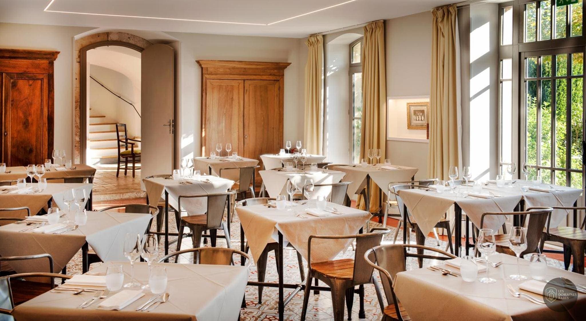 Espace intérieur de l'hôtel La Ferme Chapouton en Auvergne-Rhône-Alpes
