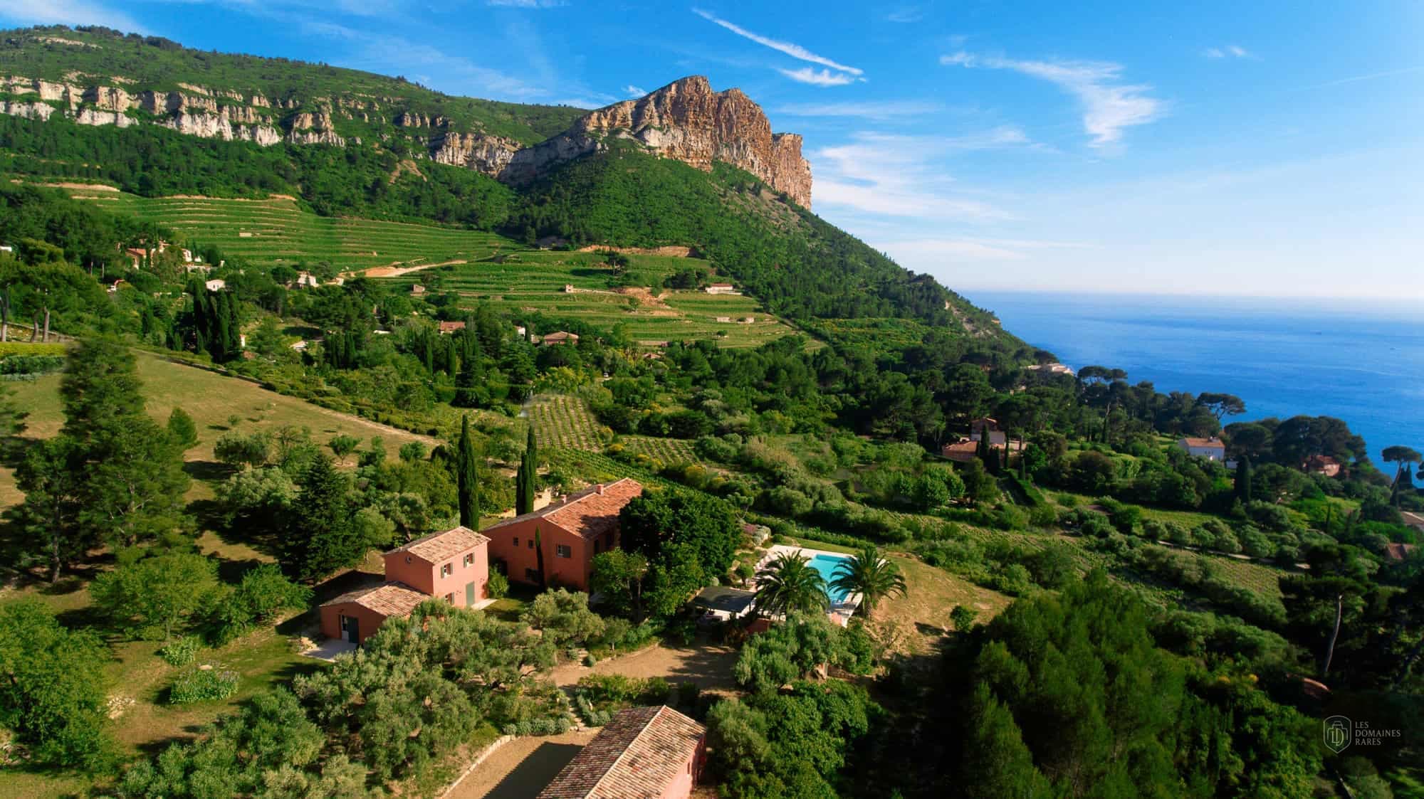 Vue aérienne du domaine et paysage