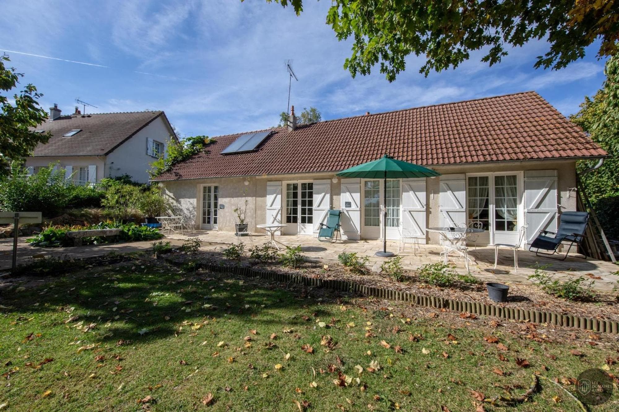 La Ferme de Lorris — Extérieur