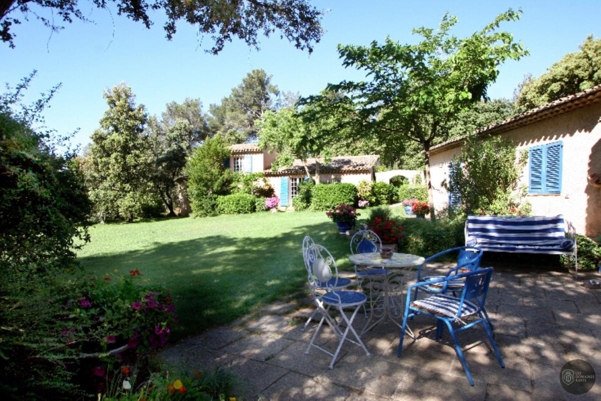 Vue extérieure de la ferme La Ferme du Rastel à Bourdeaux en Auvergne-Rhône-Alpes