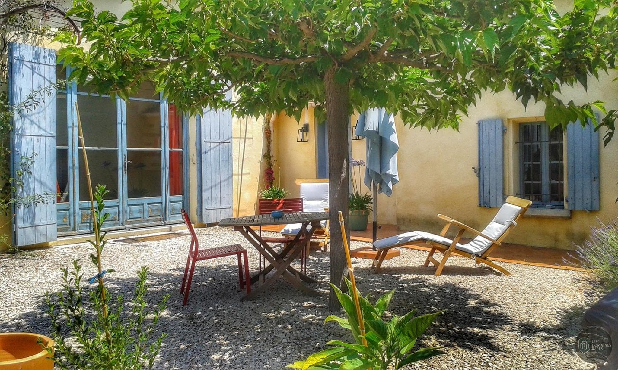 La Grande Bastide — Extérieur