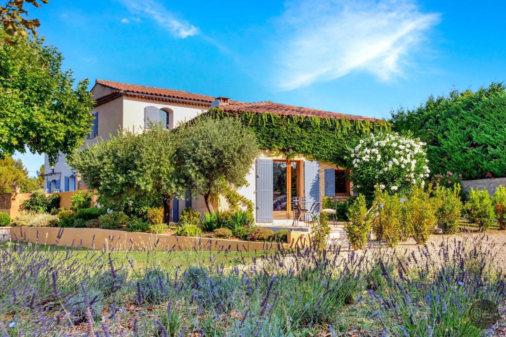 La Grande Bastide — Extérieur