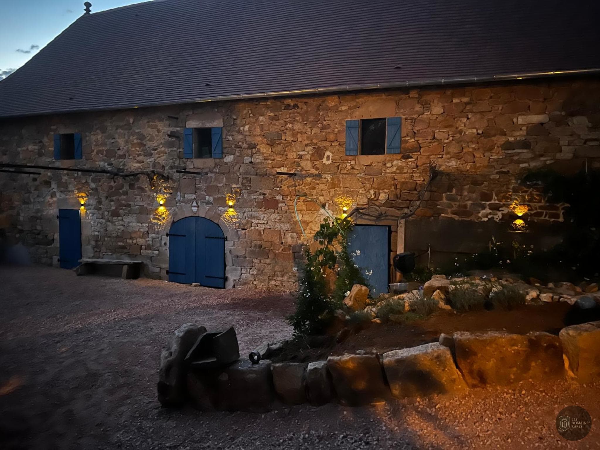 Vue extérieure du lieu La Grange de Bory à La en Île-de-France