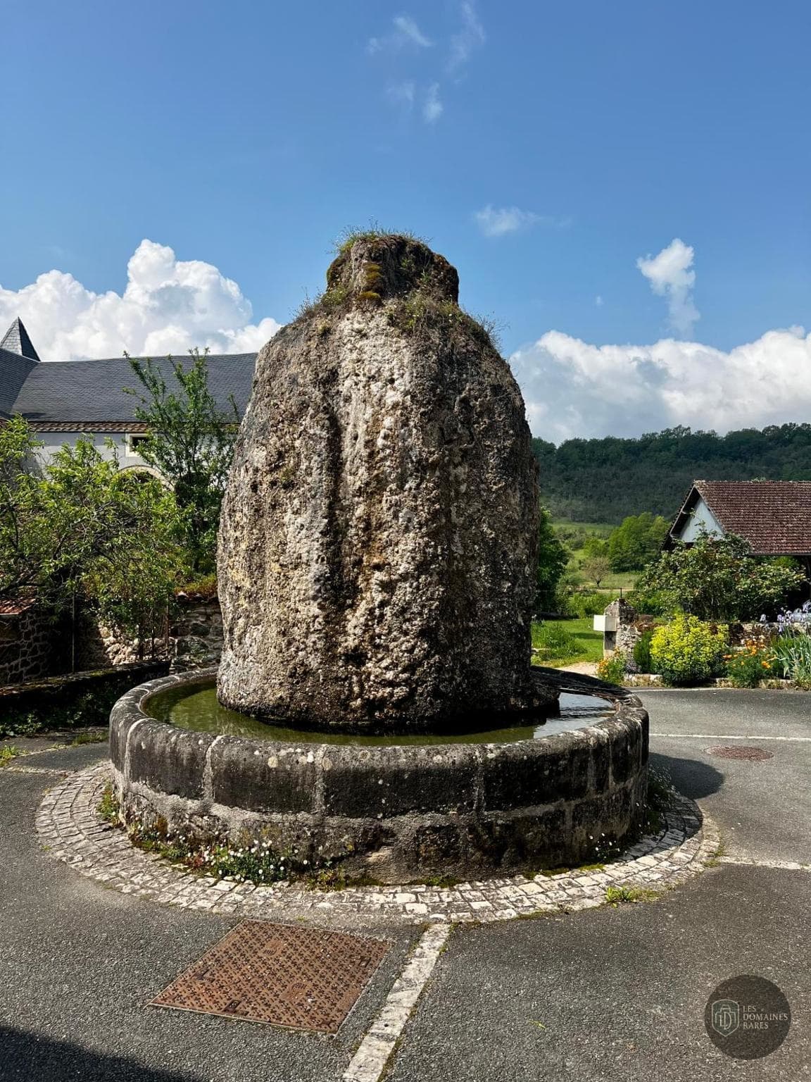 Vue extérieure du lieu La Grange de Bory à La en Île-de-France
