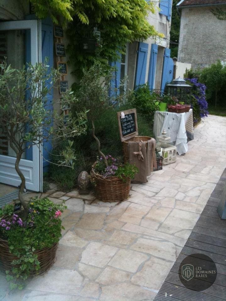 Vue extérieure du relais La Grange du Relais en Grand Est