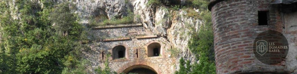 Vue extérieure du salle de réception La Grotte à Marseille en Provence-Alpes-Côte d'Azur