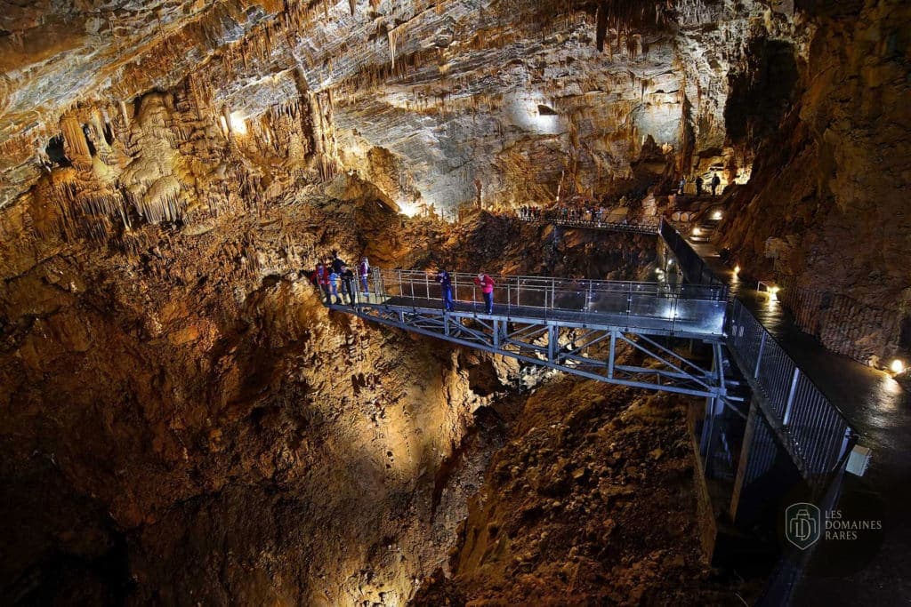 Vue extérieure du salle de réception La Grotte à Marseille en Provence-Alpes-Côte d'Azur
