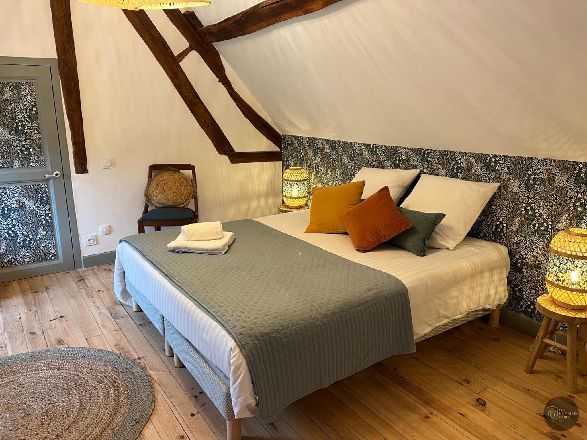 Chambre de l'hôtel La Guitoune en Nouvelle-Aquitaine