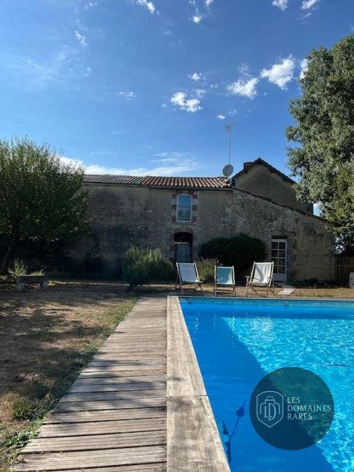 Piscine et activités du lieu La Laiterie à Lambersart en Hauts-de-France