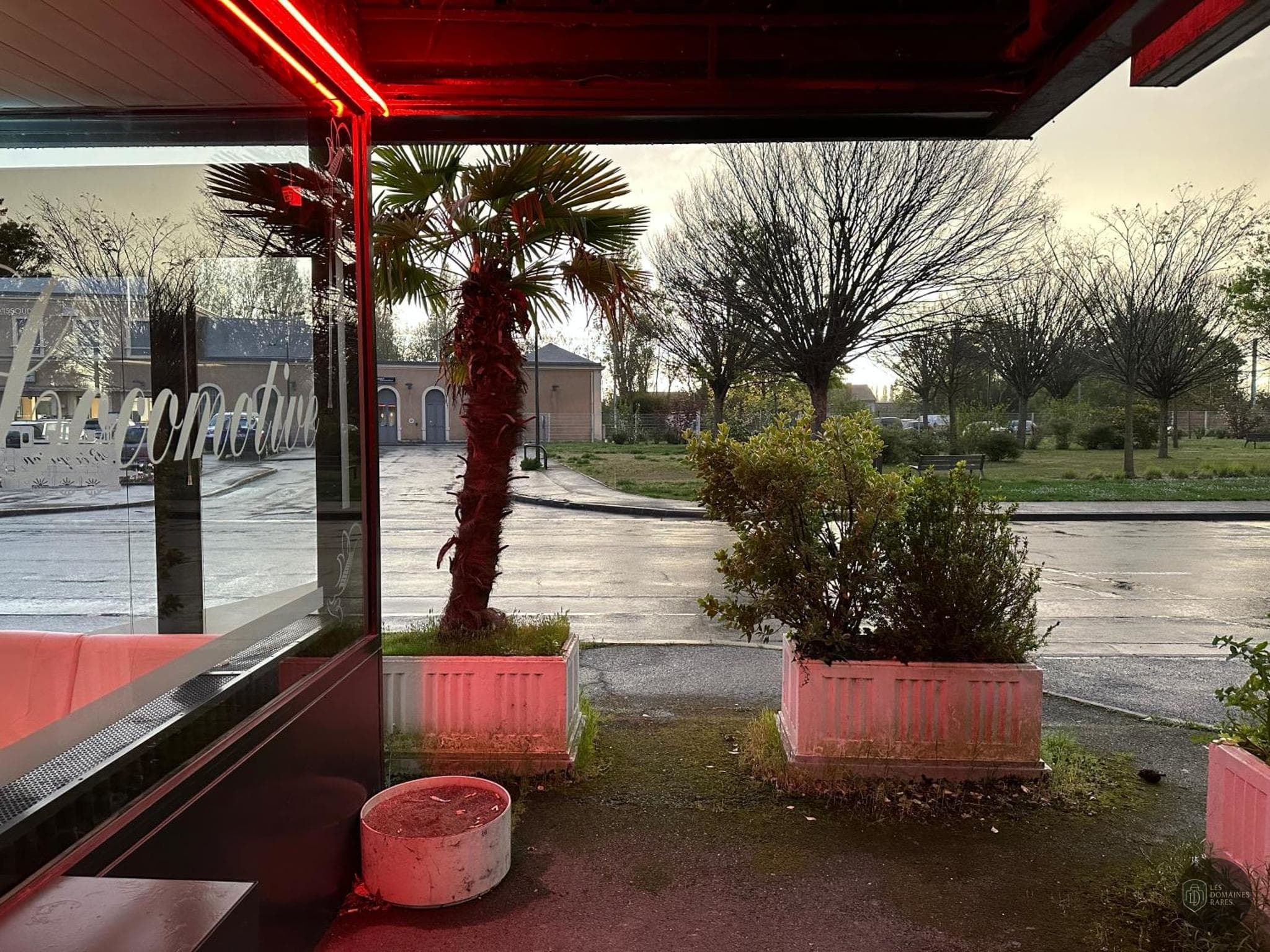 Vue extérieure de l'hôtel La Locomotive à Grenoble en Auvergne-Rhône-Alpes