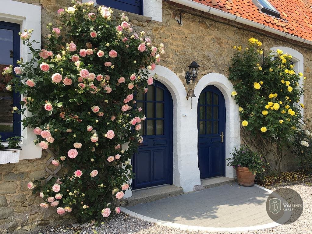 Vue extérieure du gîte La Maloterie à Belle-et-houllefort en Hauts-de-France
