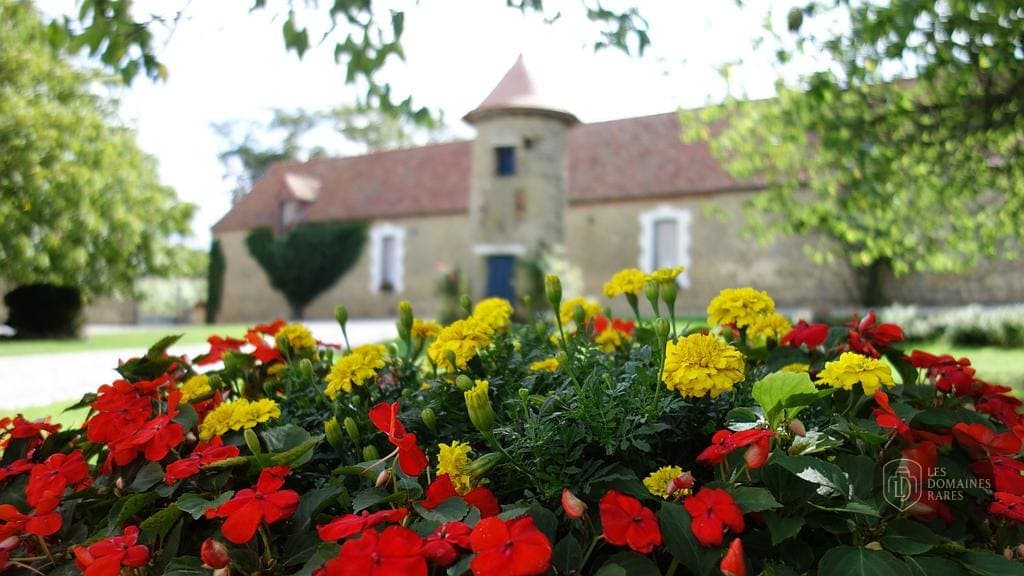 Vue extérieure du gîte La Maloterie à Belle-et-houllefort en Hauts-de-France