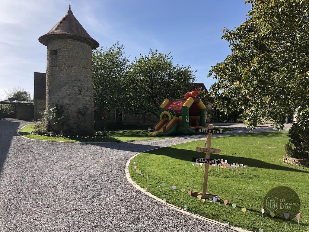 Vue extérieure du gîte La Maloterie à Belle-et-houllefort en Hauts-de-France