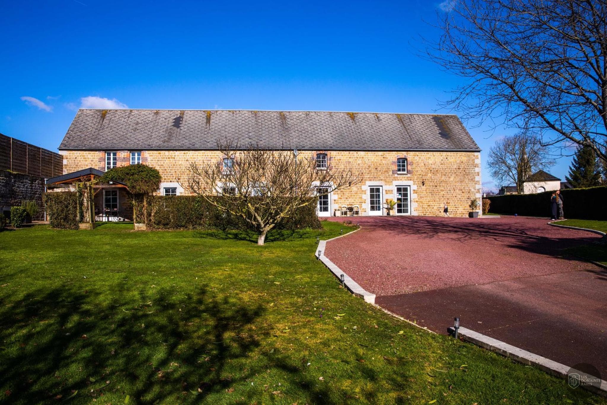 Vue extérieure du lieu La Minoterie à Guipry en Bretagne