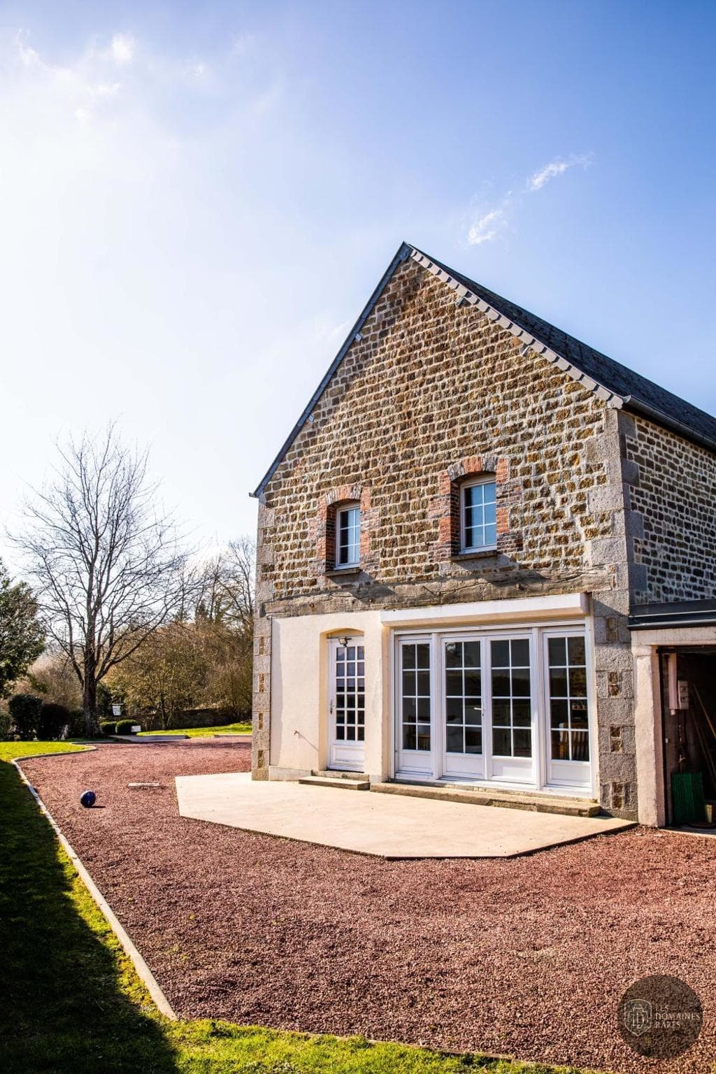 Vue extérieure du lieu La Minoterie à Guipry en Bretagne