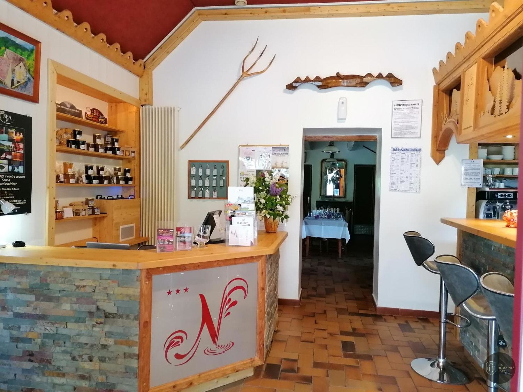 Espace intérieur de l'hôtel La Neyrette en Provence-Alpes-Côte d'Azur