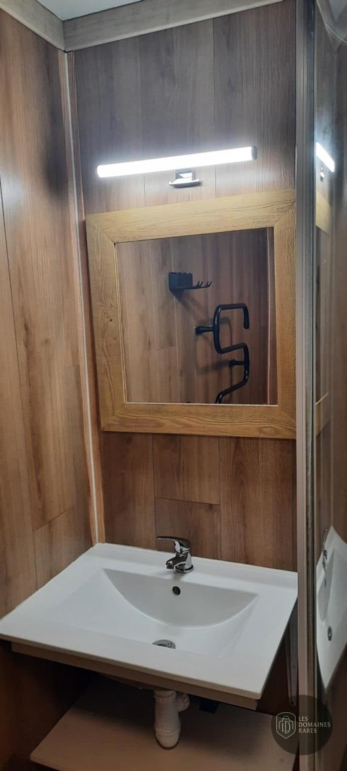 Salle de bain du salle de réception La Palmeraie à Paris en Île-de-France
