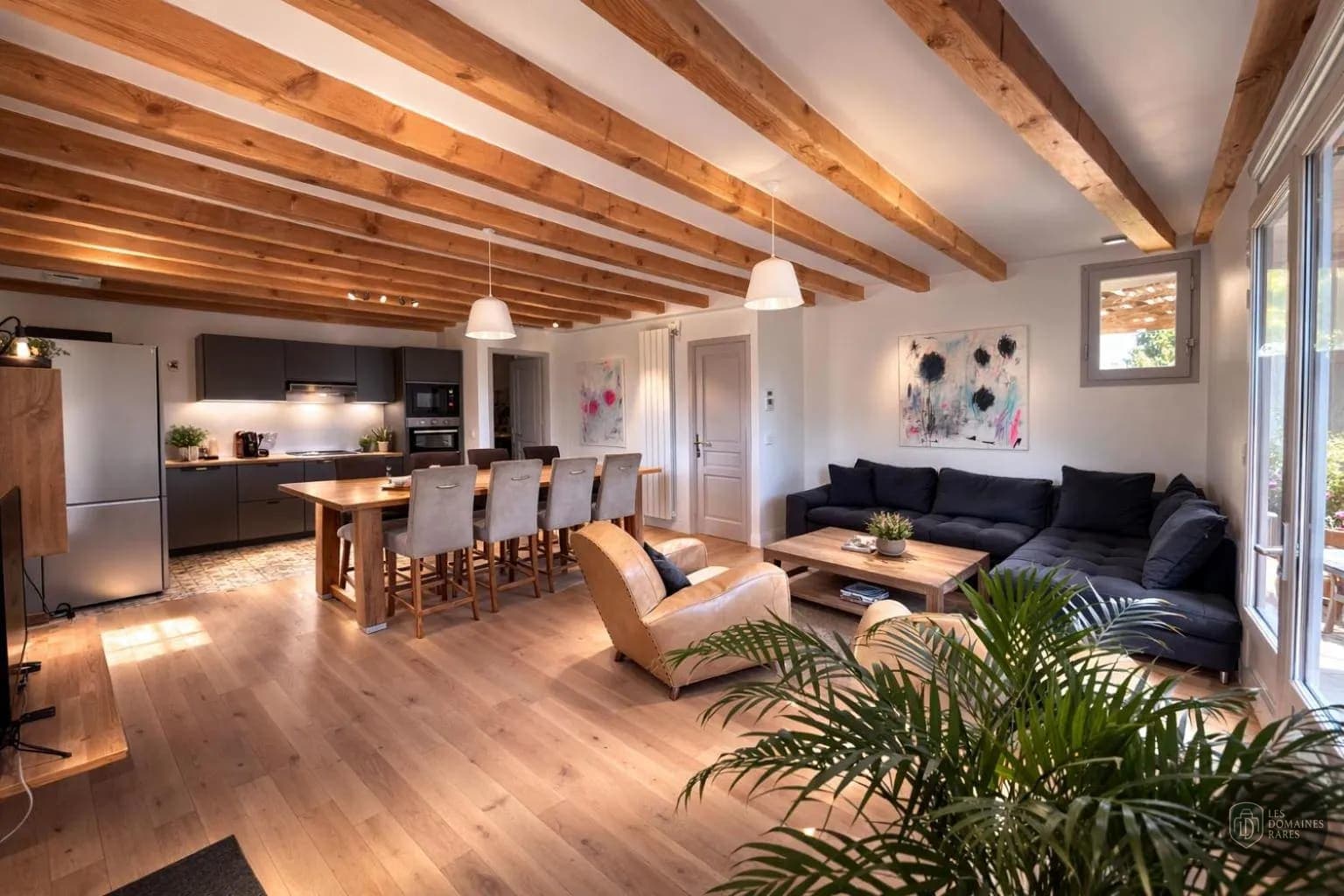 Vue extérieure de l'hôtel La Palombe à Octon en Occitanie