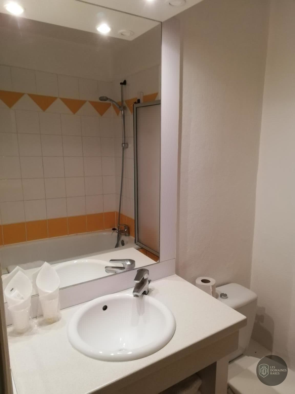 Salle de bain du lieu La Poularde à Louhans en Bourgogne-Franche-Comté