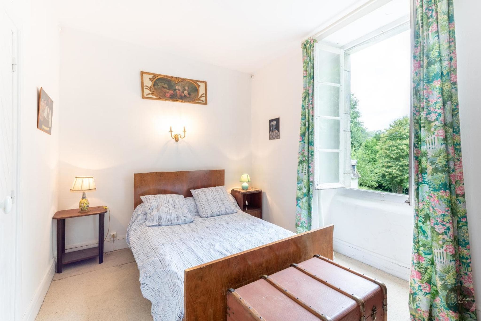 Chambre de l'hôtel La Serre à Paris en Île-de-France - séminaire à paris