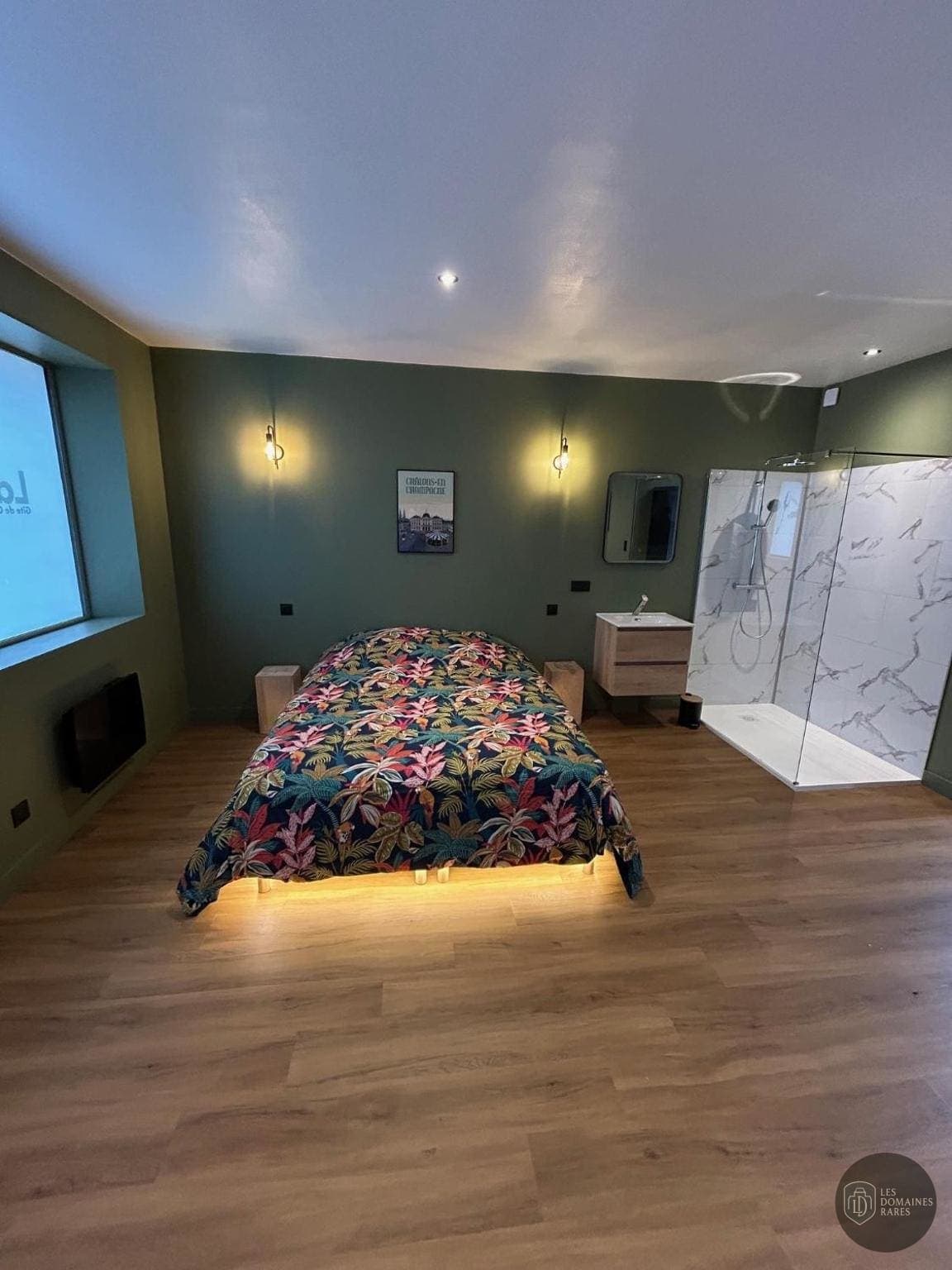 La Suite — Extérieur
