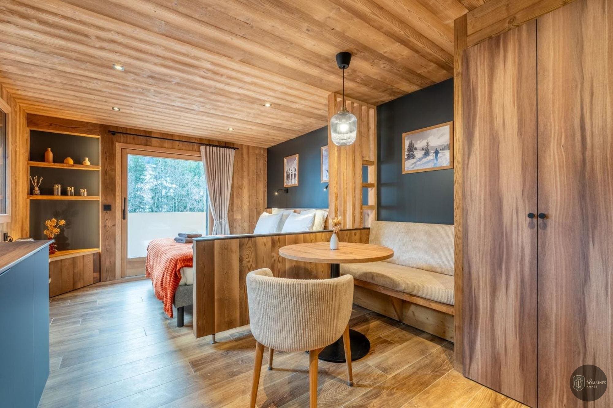 La Table 101 — Intérieur