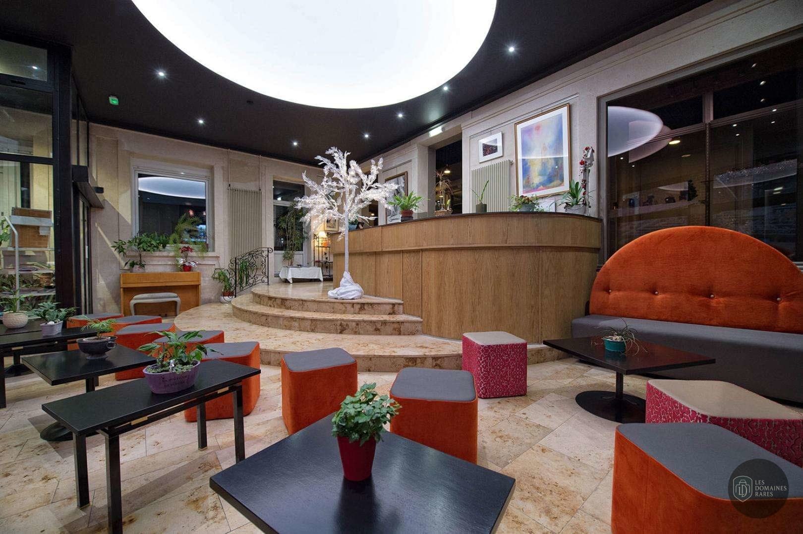 Espace intérieur du lieu La Terrasse à Fort en Hauts-de-France