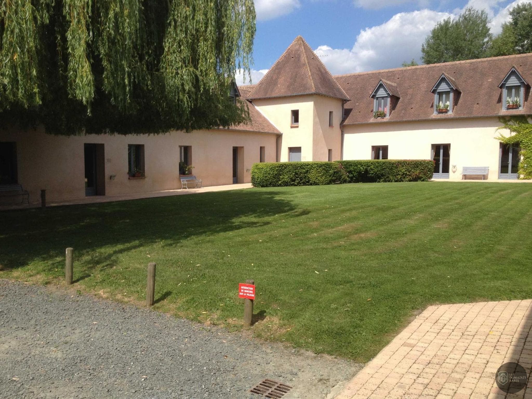 Vue extérieure du lieu La Tour des Plantes en Pays de la Loire