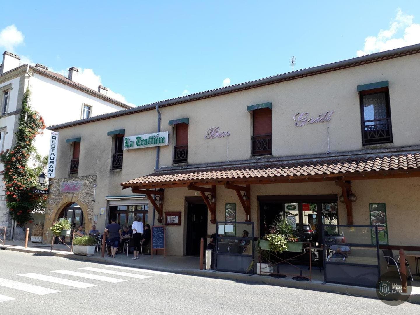 Vue de l'hôtel La Truffière en Occitanie