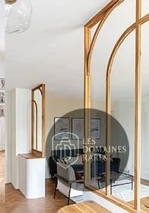Verrière fixe et espace salon