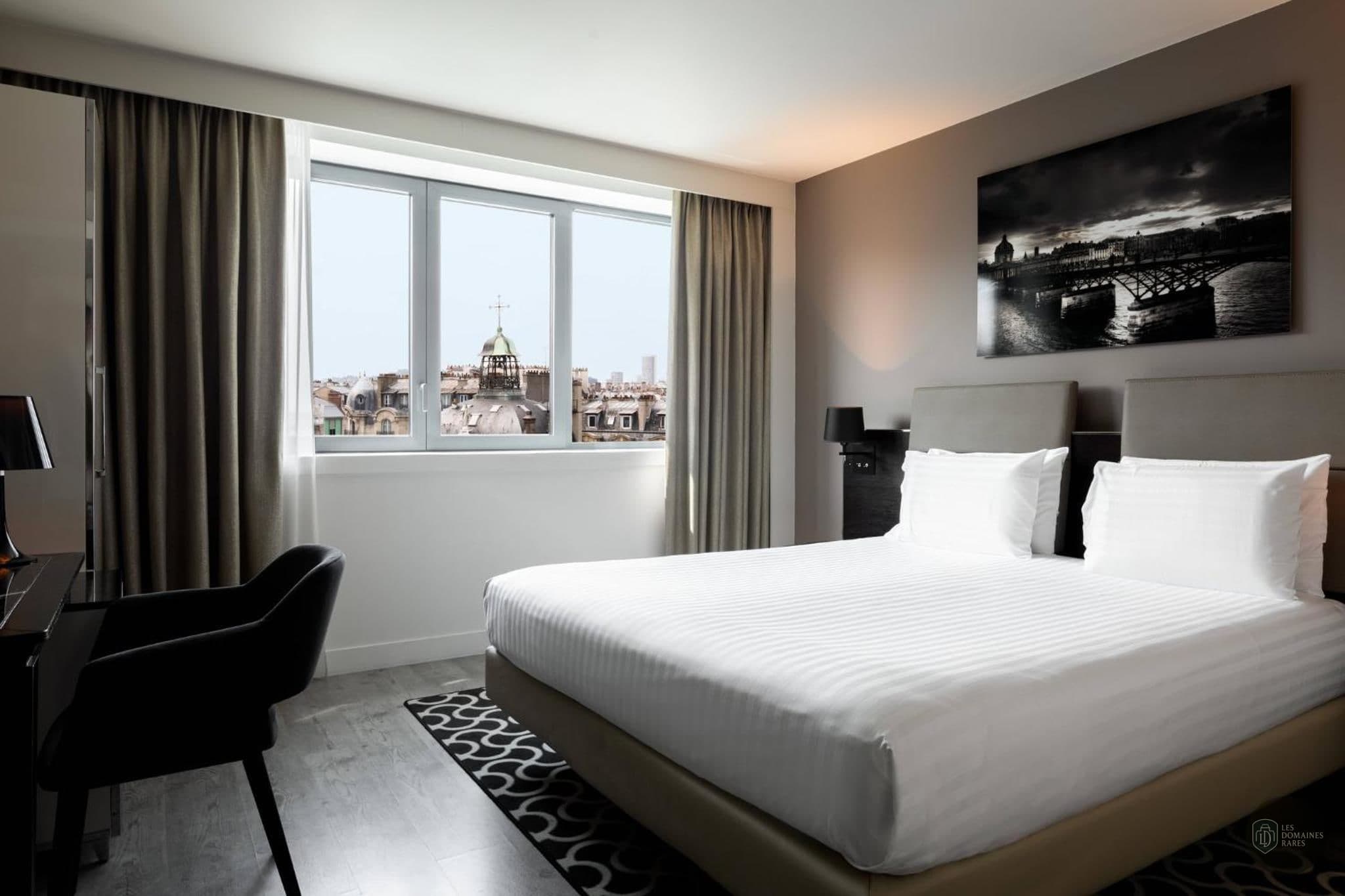 Chambre de l'hôtel La Villa Maillot à Paris en Île-de-France - séminaire paris