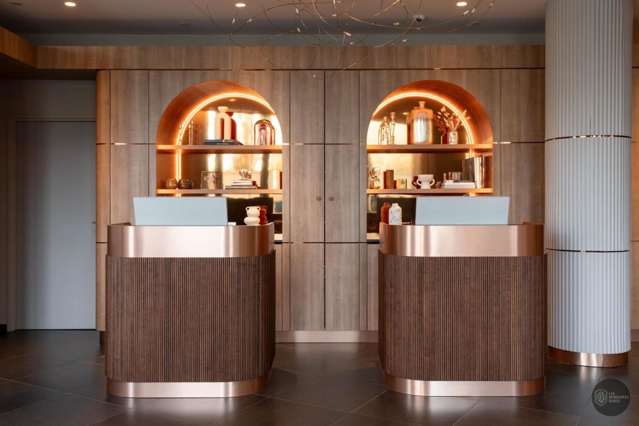 Espace intérieur de l'hôtel La Villa Maillot à Paris en Île-de-France