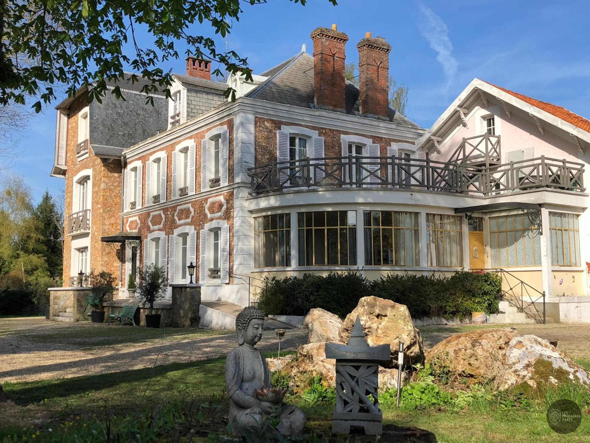 Vue extérieure de la villa La Villa Rochette en Île-de-France