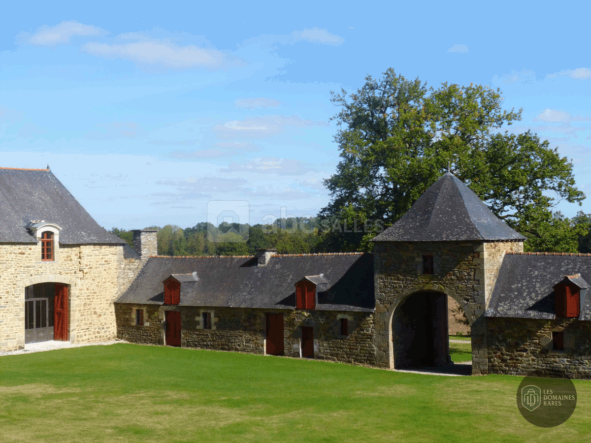 Vue extérieure du lieu La Villequeno à Quelneuc en Bretagne
