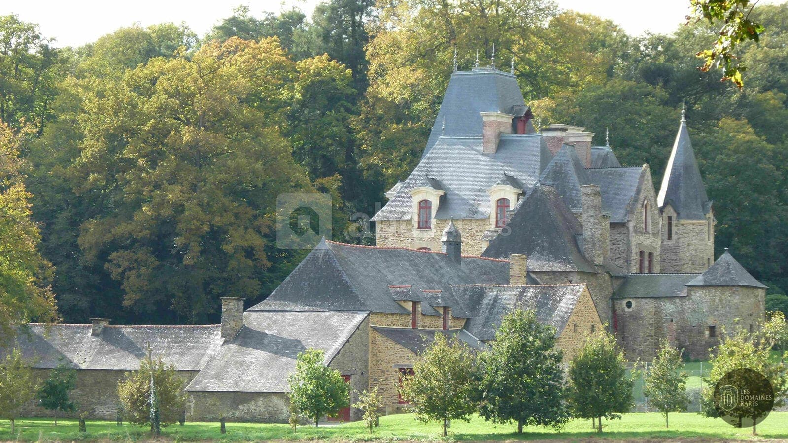 Vue extérieure du lieu La Villequeno à Quelneuc en Bretagne